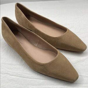 Banana Republic Classic Brown Suede Loafers